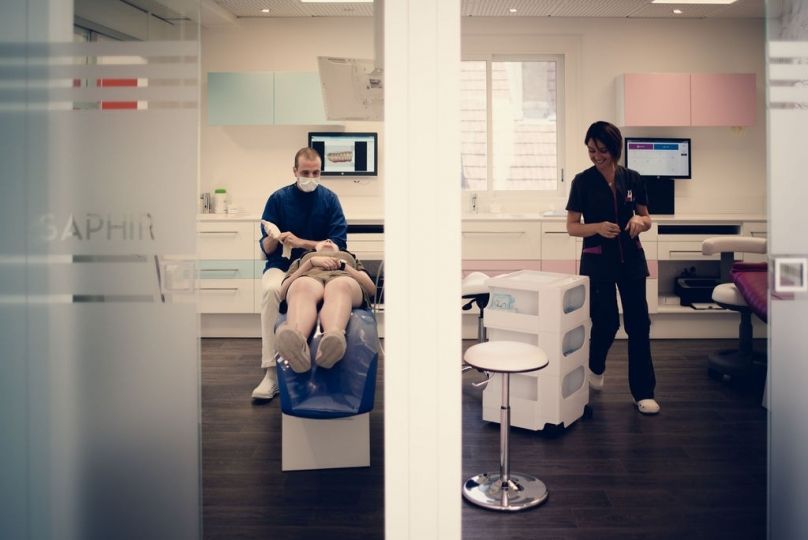 Cabinet d'Orthodontie à Besançon : séance de soin